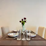 Bangkok Focus Ploenchit Condo