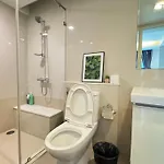 Bangkok Focus Ploenchit Condo