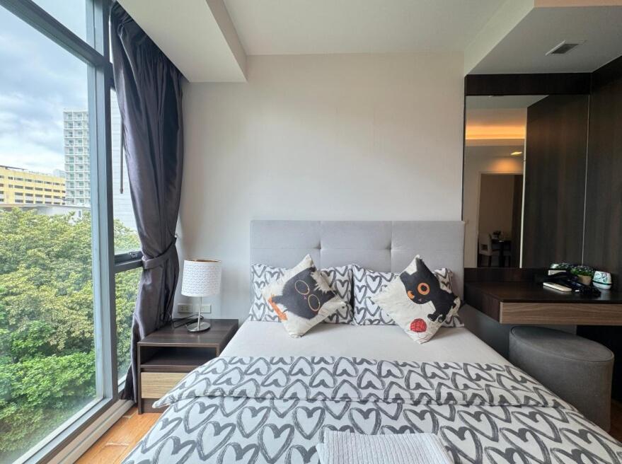 Focus Ploenchit Apartamento *
